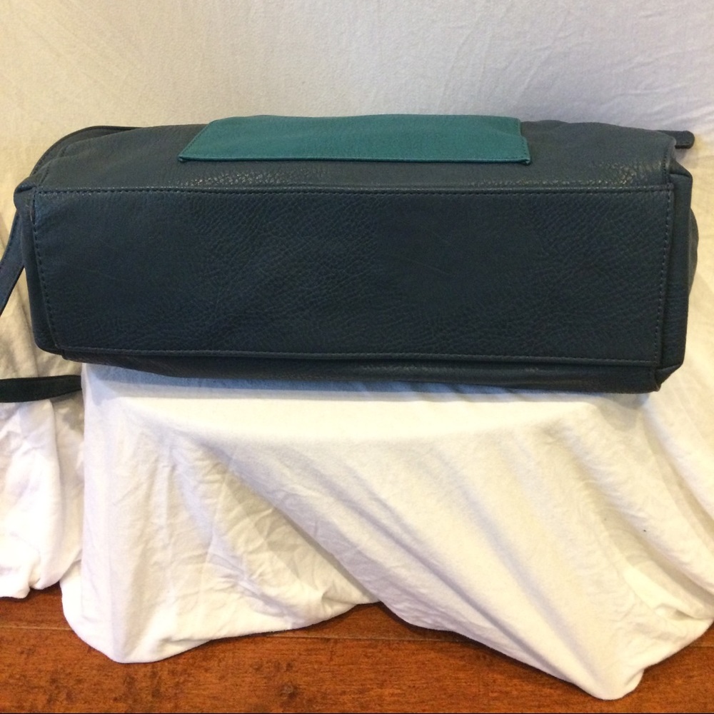 Olivia+Joy Purse - Picture 3 of 5